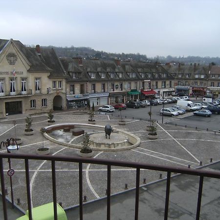 Le Soleil D'Or Hotel Vimoutiers Ruang foto